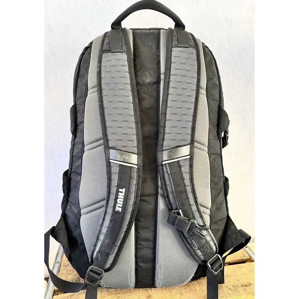 Thule Sweden Laptop Backpack Bag Black EnRoute Strut 15